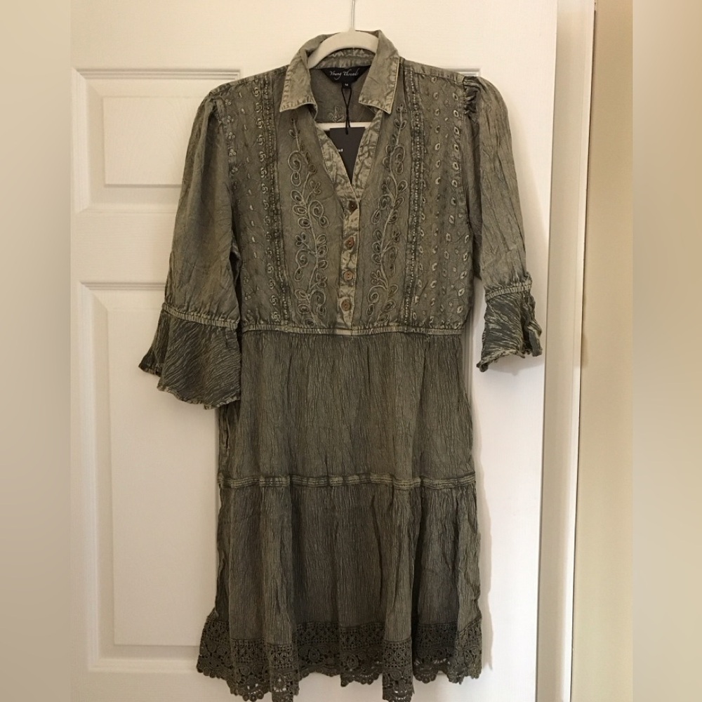 YOUNG THREADS NWT Dress Olive Washed Embroidered Boho Size Medium xlarge